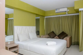 Fully Furnished with Comfortable Design Studio Apartment H Residence By Travelio